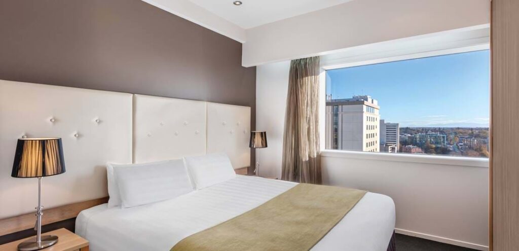 Fabel Christchurch 01